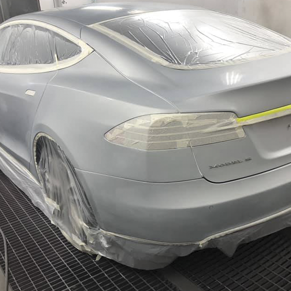 Reparación de Carrocería de Aluminio Tesla